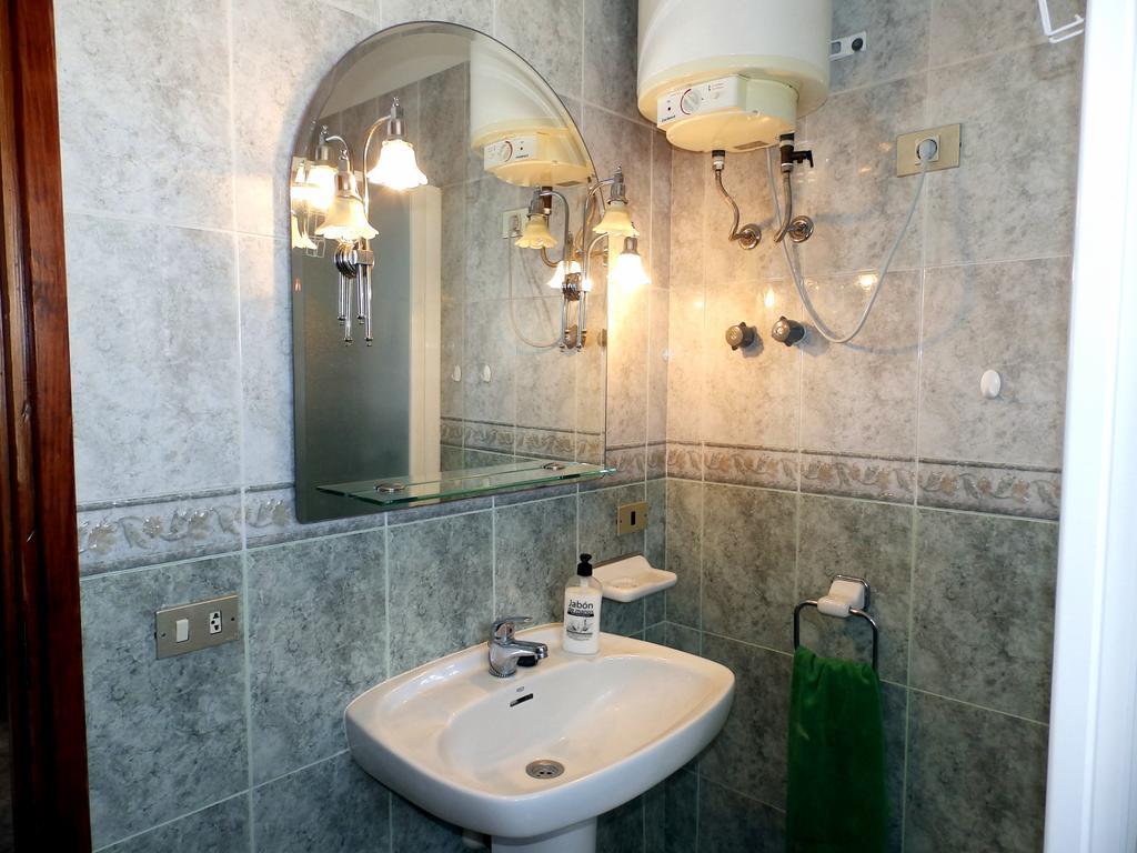 Apartamentos Medano - Casa Playa El Médano Eksteriør billede